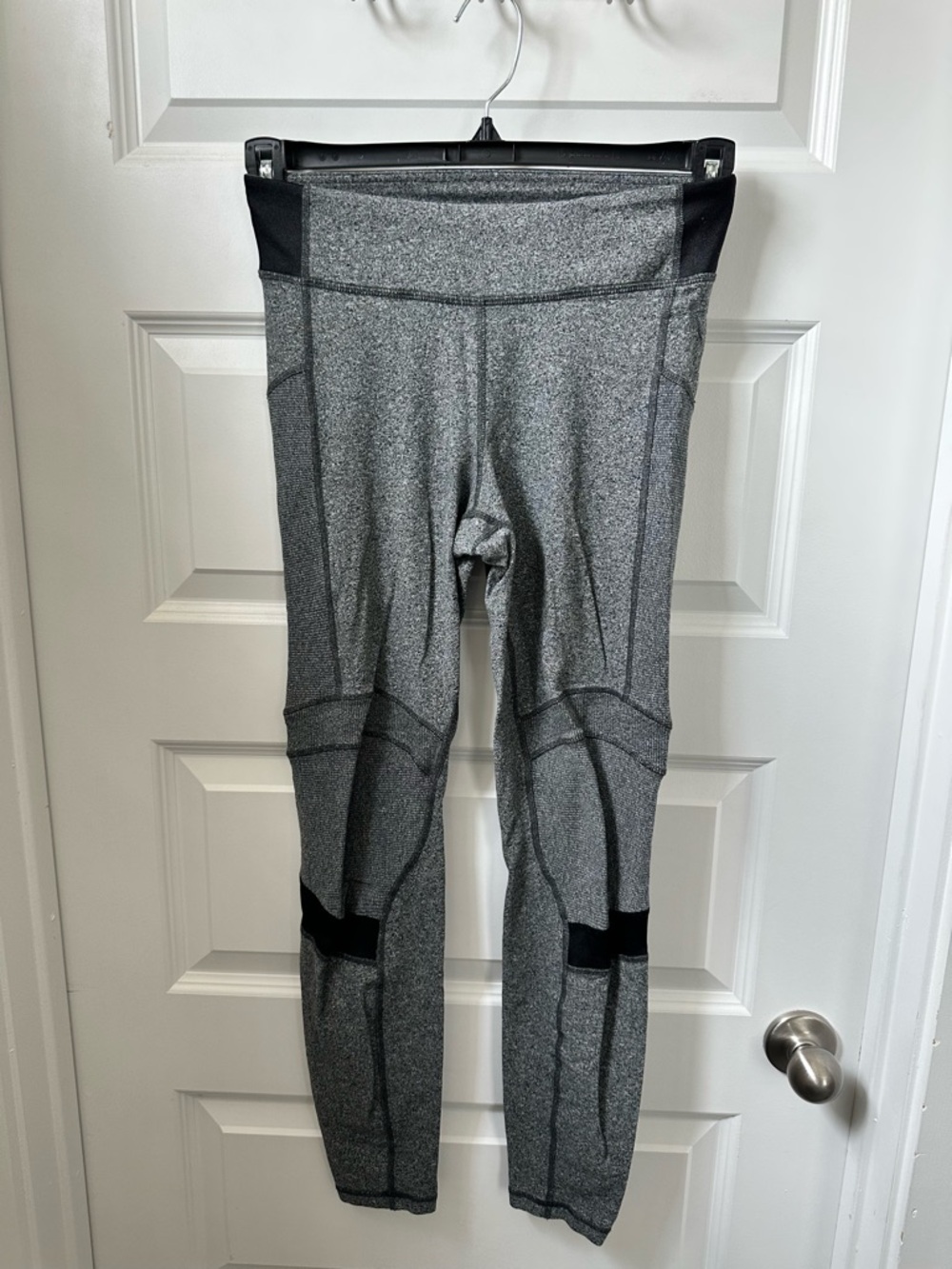 lululemon athletica Heathered Gray & Black Leggings
